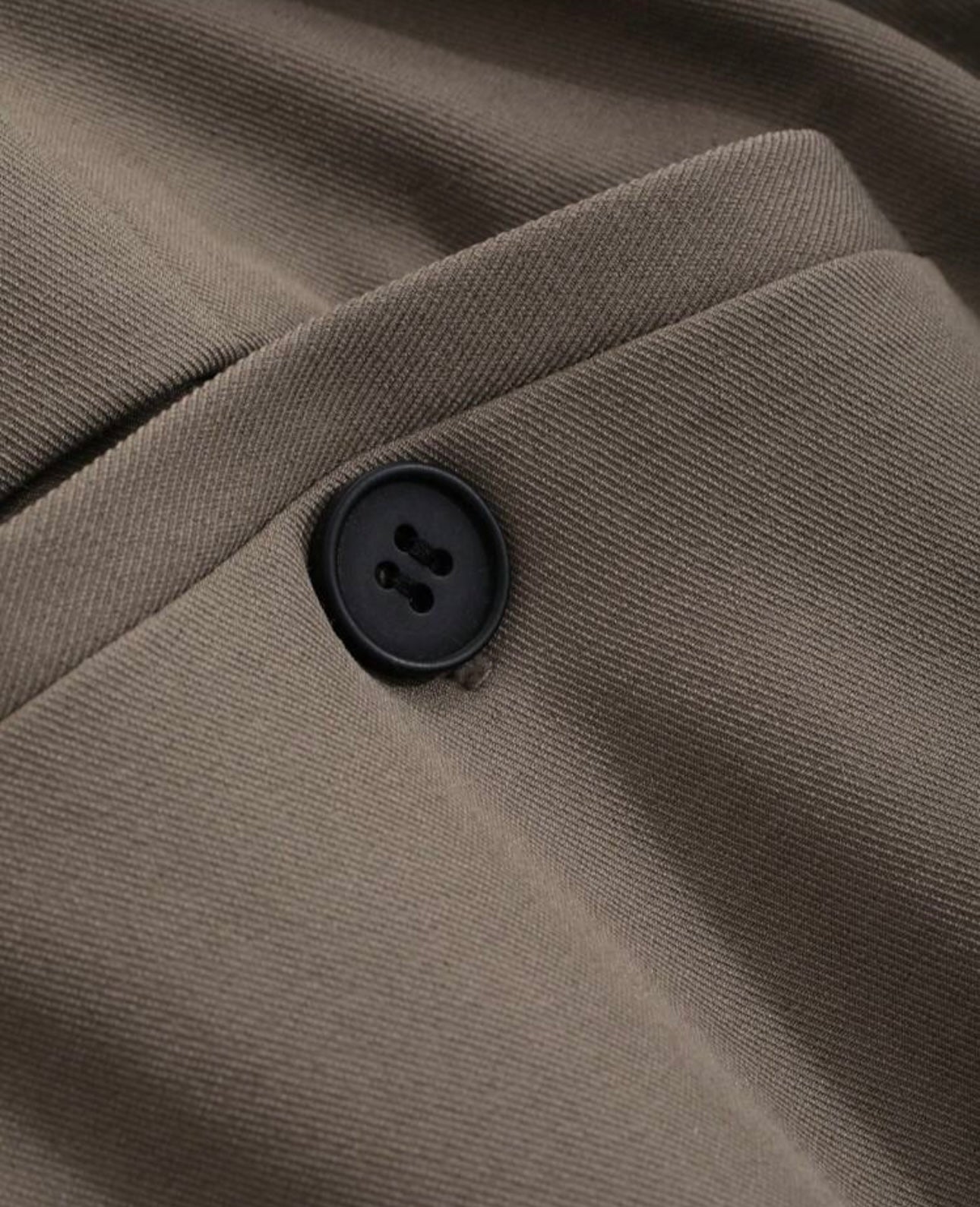 Pleated Relaxed Trousers